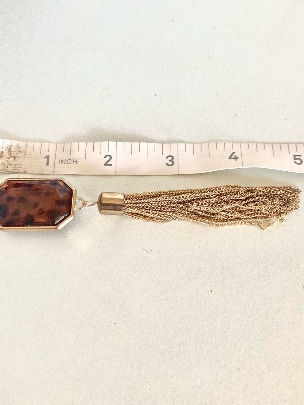Gold-Tone Tassel Pendant nwot chain Necklace Brown center women’s jewelry - Picture 9 of 9
